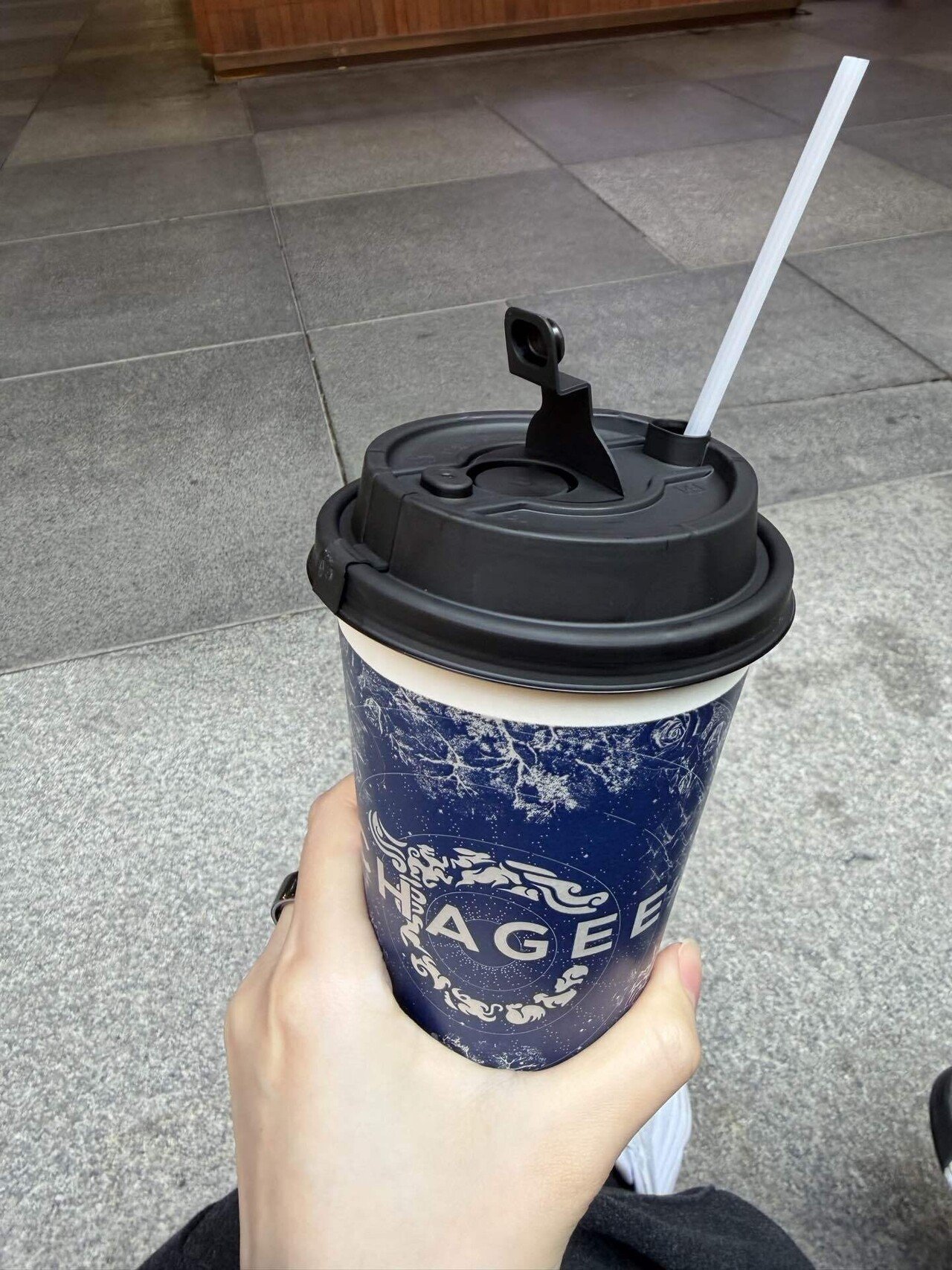 CHAGEEのミルクティー